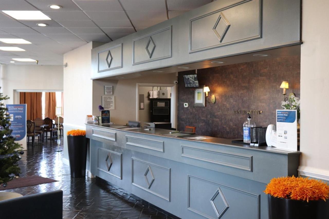 Rodeway Inn Sandston Ngoại thất bức ảnh